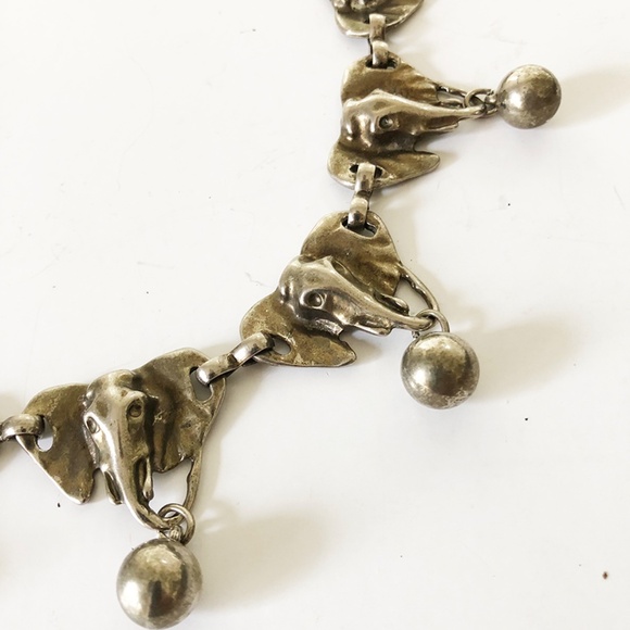 Vtg Silver Elephant metal chain  Belt, Fits most sizes - Picture 2 of 4